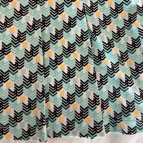 Sport Haley Sleeveless Golf Polo and Matching Skort - Picture 2 of 8